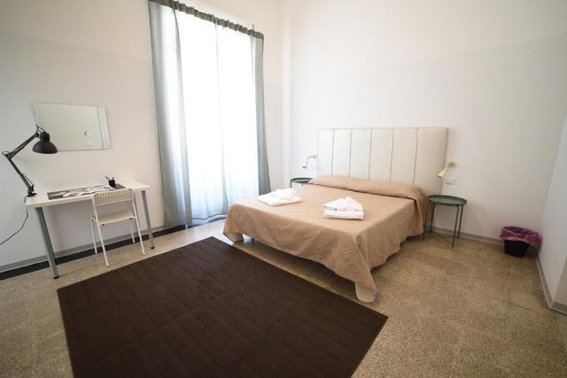 Camera 3 — il letto